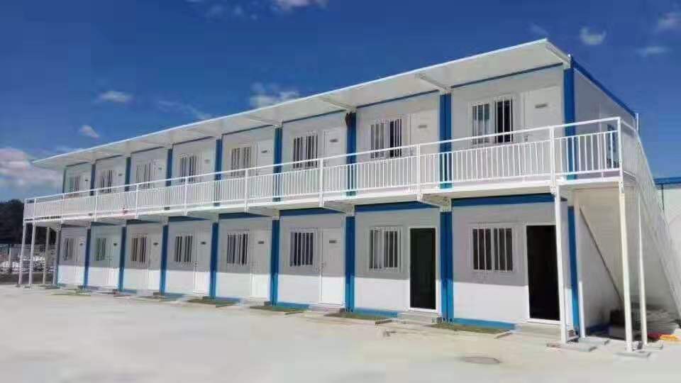 工地上常見的住人集裝箱需要多少錢？